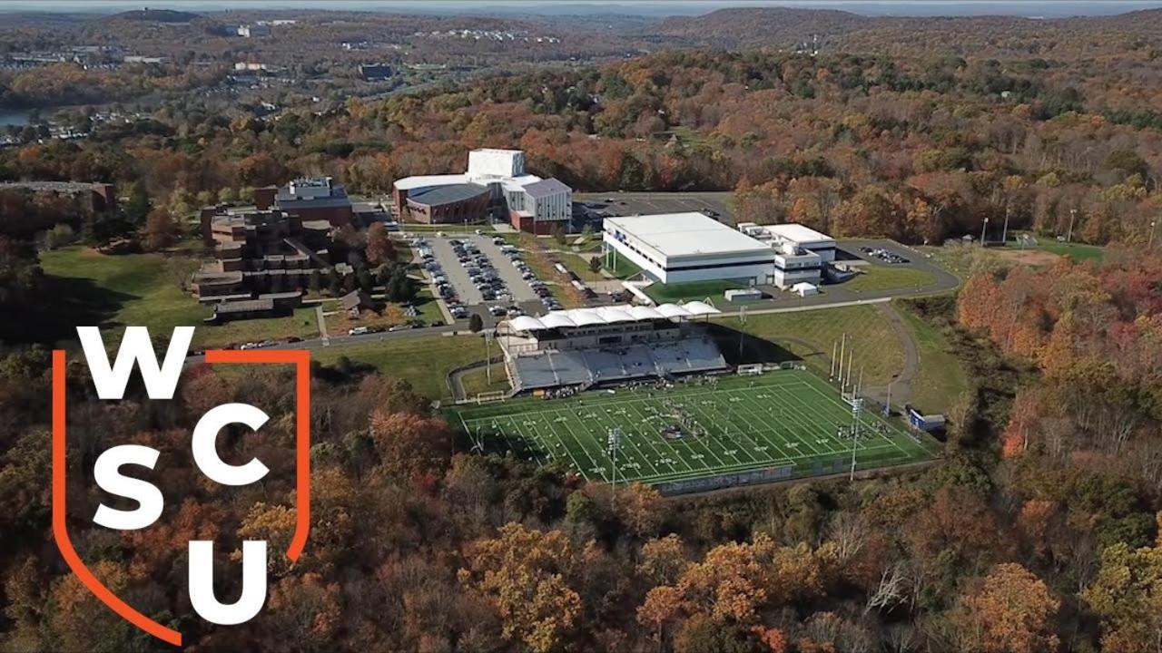 Welcome To Hat City Danbury, A Suburban Retreat Luaran gambar