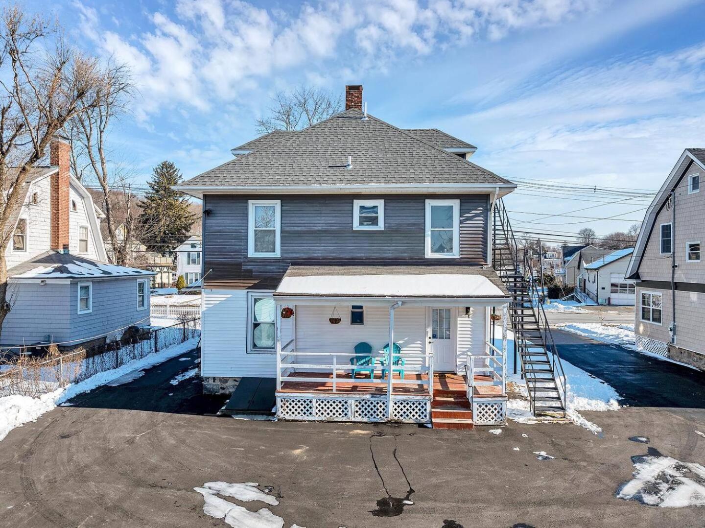 Welcome To Hat City Danbury, A Suburban Retreat Luaran gambar