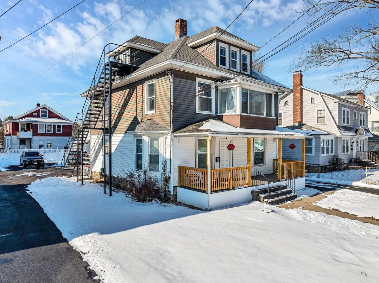 Welcome To Hat City Danbury, A Suburban Retreat Luaran gambar