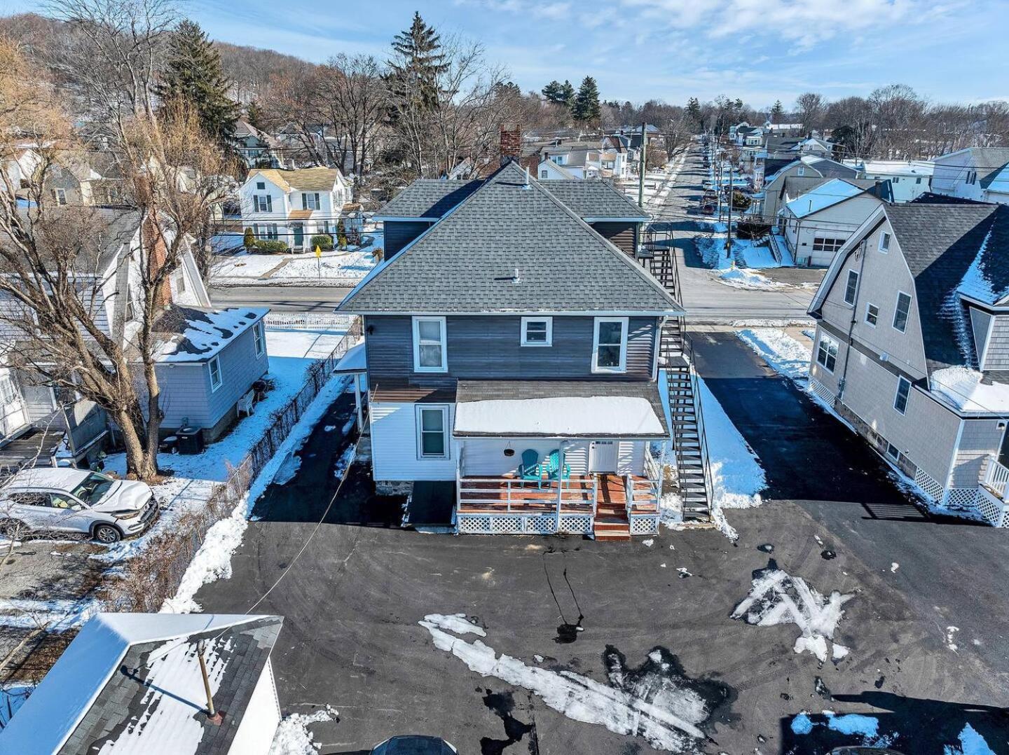 Welcome To Hat City Danbury, A Suburban Retreat Luaran gambar