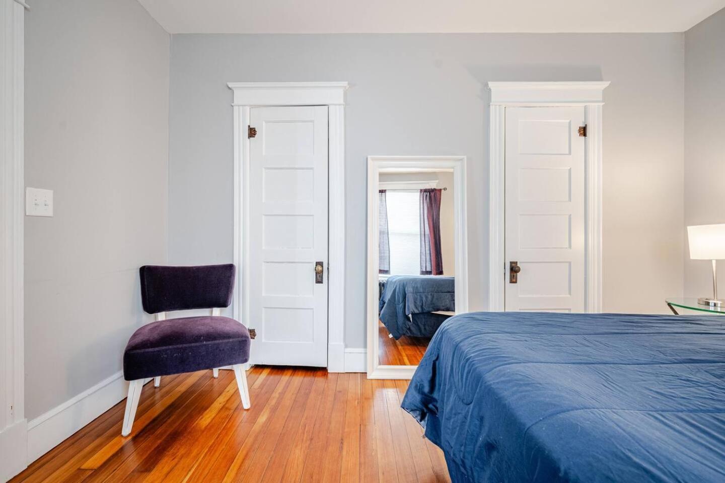 Welcome To Hat City Danbury, A Suburban Retreat Luaran gambar